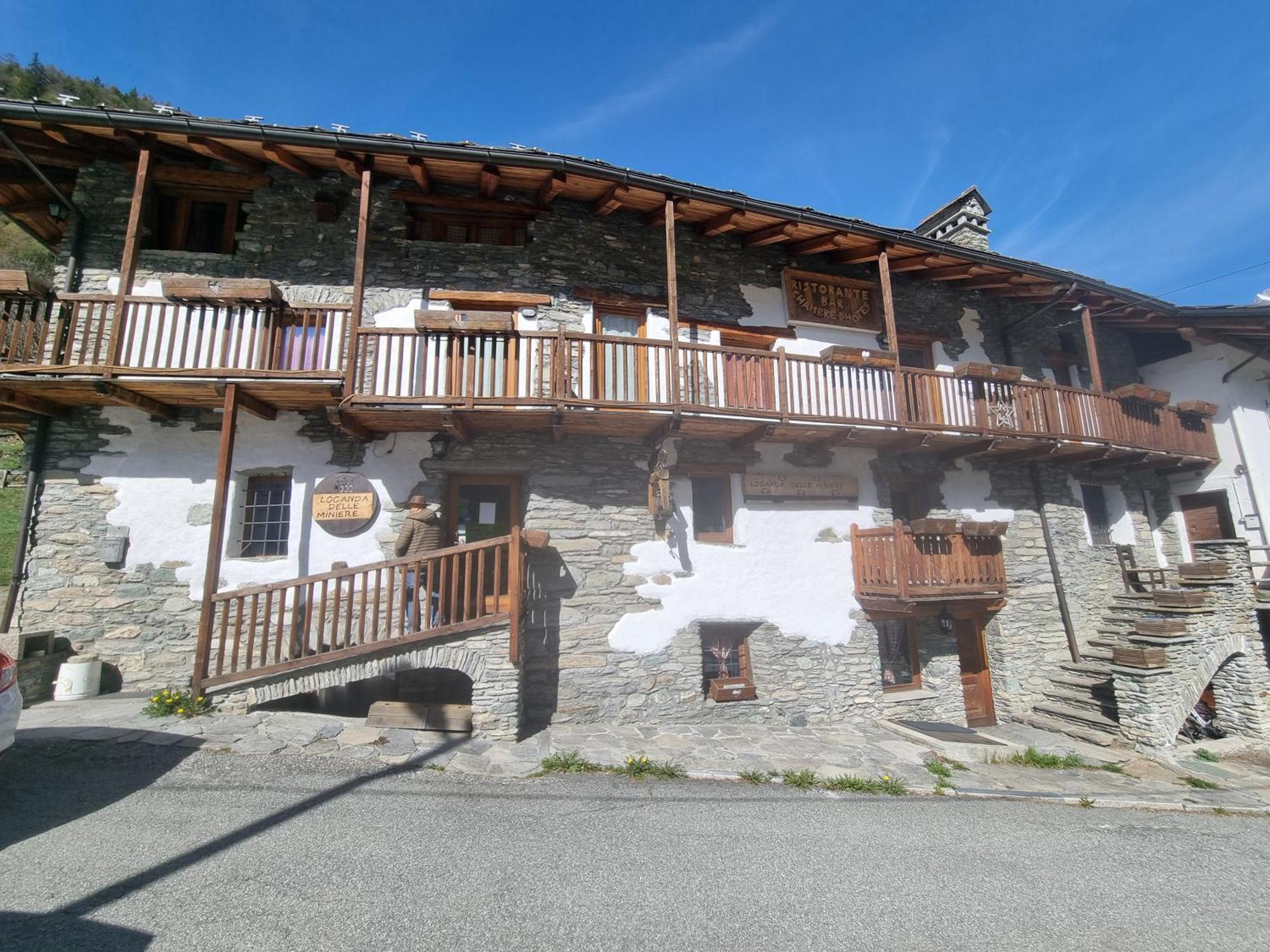 Hotel La Mine D'Antan Ollomont Exteriér fotografie